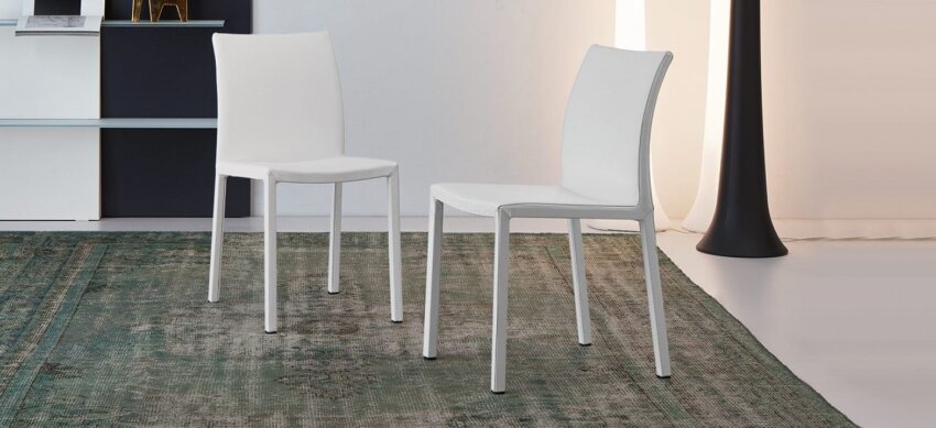 Krzesło tapicerowane Mirta firmy Bonaldo to proste lecz stylowe kształty