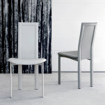 Lara firmy Cattelan Italia - pełne gracji krzesło w całości tapicerowane skórą w wielu kolorach