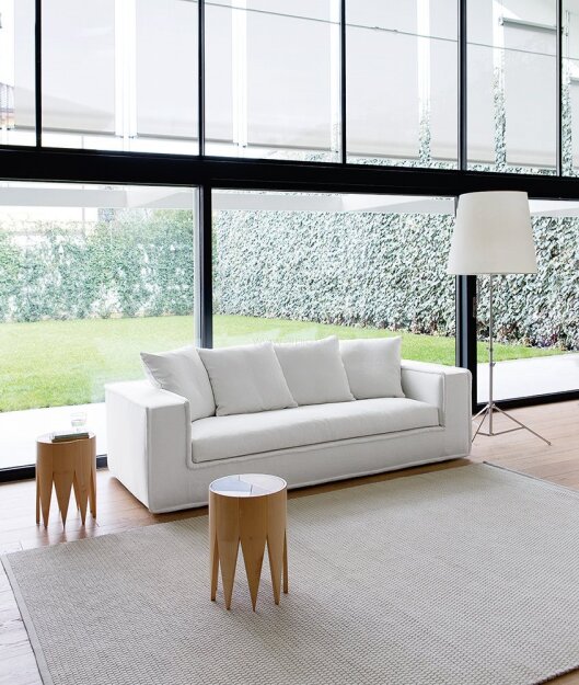 Hamilton firmy Alberta Salotti to system modułowy dostępny w tkaninie