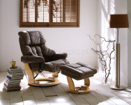Fotel Calgary - piękny klasyczny fotel relaksacyjny
