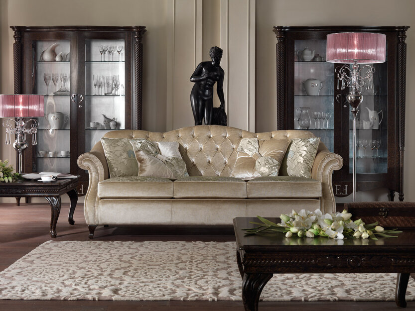 Sofa Chantal Capitonne Epoque by Egon Furstenberg