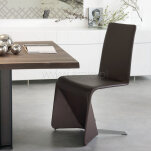 Patricia firmy Cattelan Italia - designerskie krzesło, w całości tapicerowane w wielu kolorach