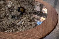 Stół  Dolly firmy Tonin Casa od 4817 € - 4